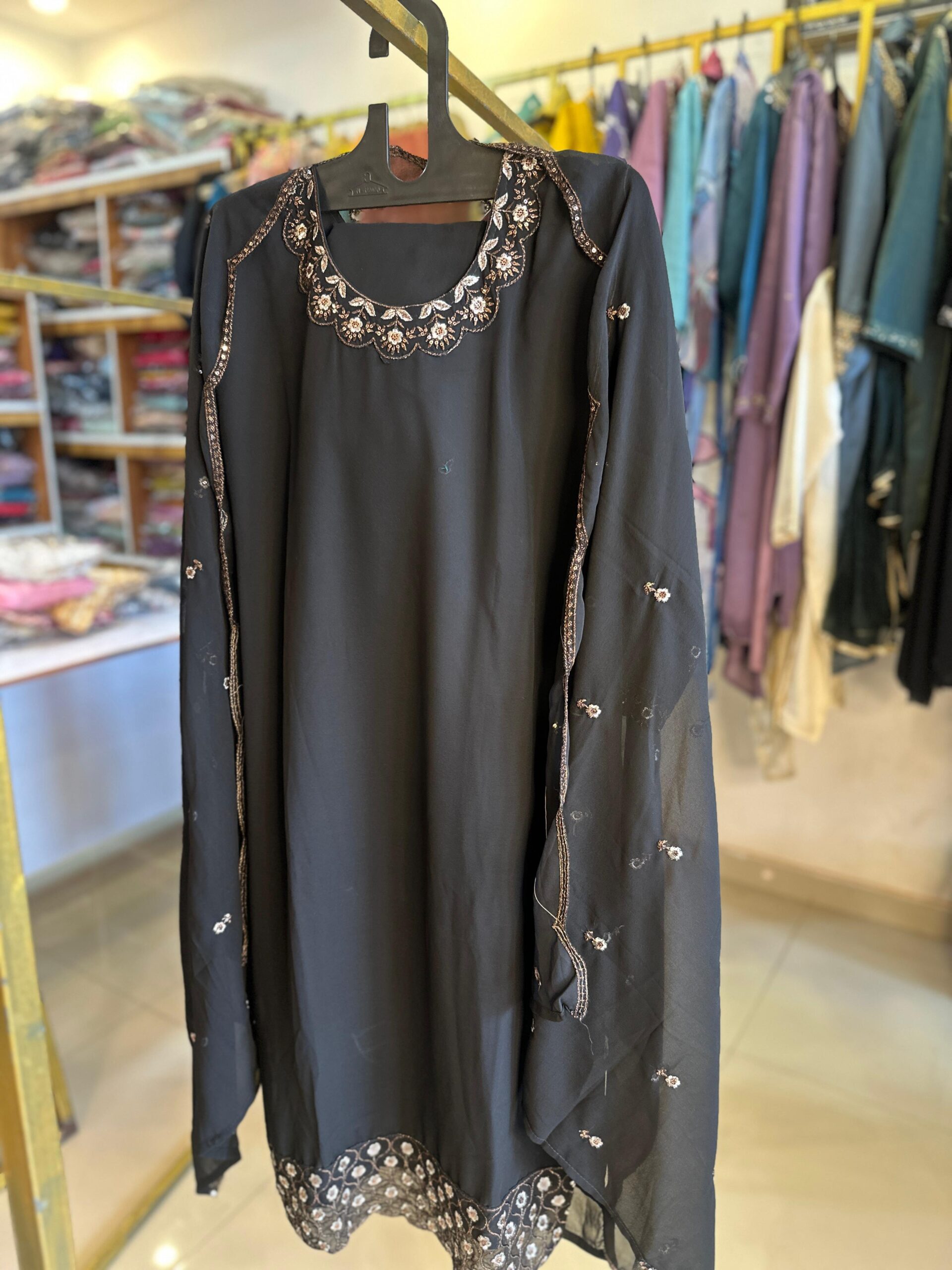 Budget Beauty: Churithar Collection Offer - Image 4