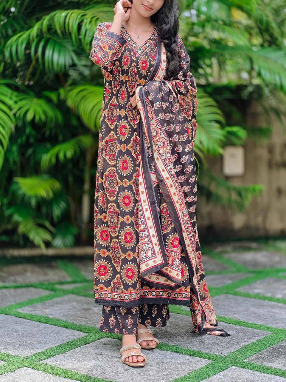 3 piece kurta suit set - Image 3