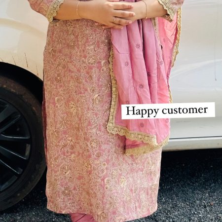 Nahna Fashion Boutique Kanhangad with premium churidar collection